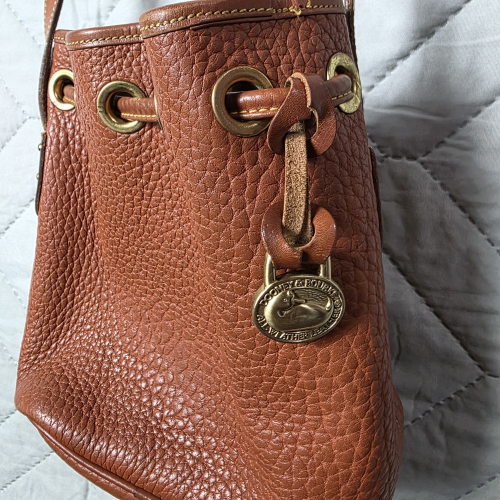 Vintage Dooney & Bourke Crossbody Bag Leather Bucket Drawstring Purse - Picture 5 of 14